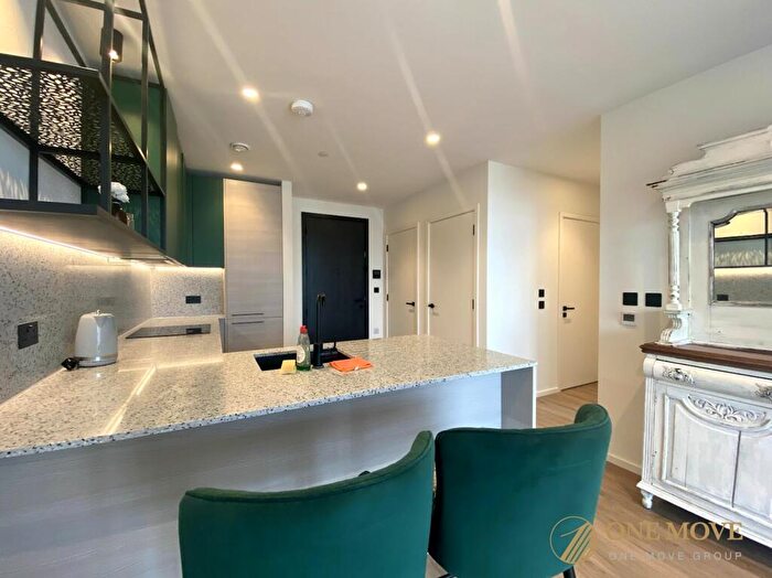 1 Bedroom Apartment To Rent In Hawser Lane, Curlew House, E14