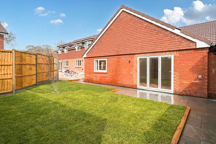 3 Bedroom Semi Detached Bungalow For Sale In Hole Lane, Bentley, Farnham, GU10