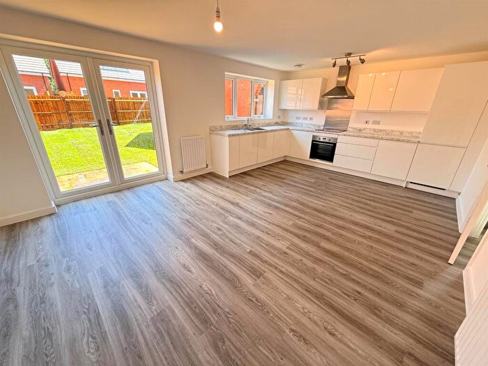 3 Bedroom Detached House For Sale In Jim Long Close, Blakedown, Kidderminster, DY10