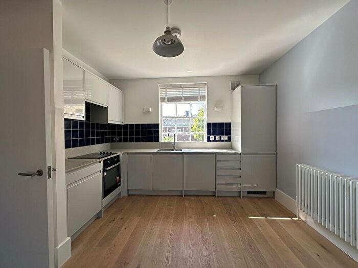 2 Bedroom Apartment To Rent In Merrow Street, London, SE17