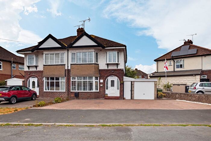 3 Bedroom Semi-Detached House For Sale In Garrick Avenue, Hereford, HR2