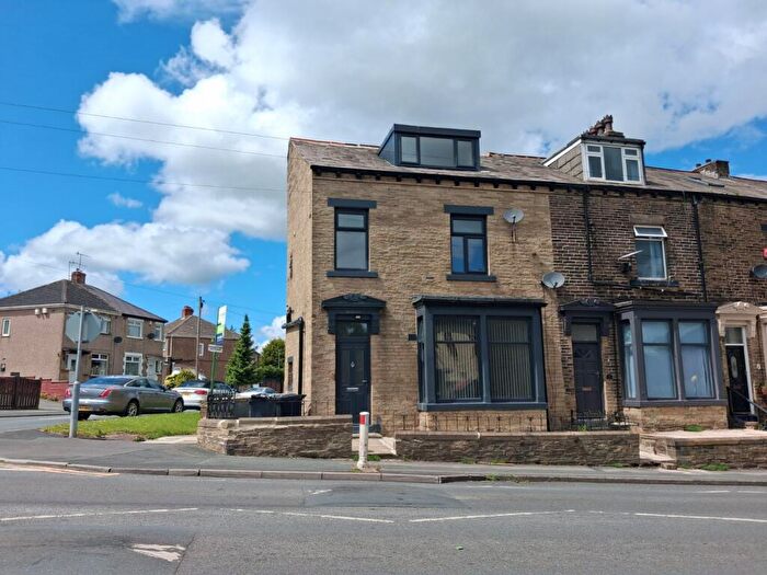5 Bedroom Terraced House For Sale In Hollingwood Lane, Great Horton, Bradford, BD7