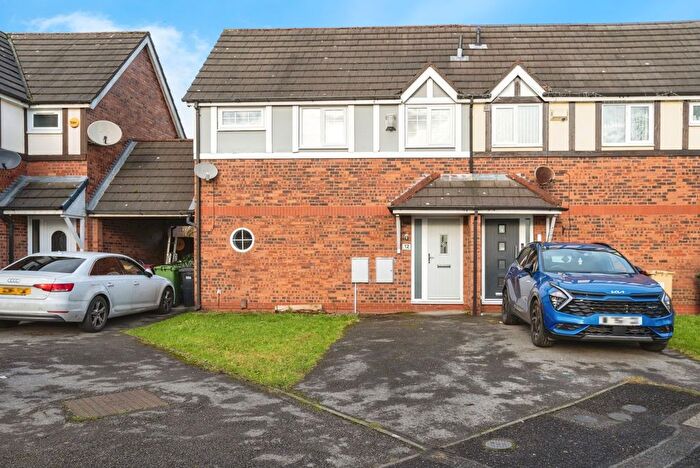 2 Bedroom Semi-Detached House For Sale In The Pewfist Spinney, Westhoughton, Bolton, Greater Manchester, BL5