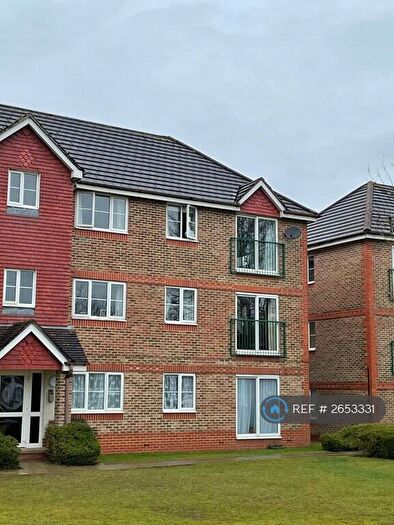 2 Bedroom Flat To Rent In Fenchurch Road, Maidenbower, Crawley, RH10