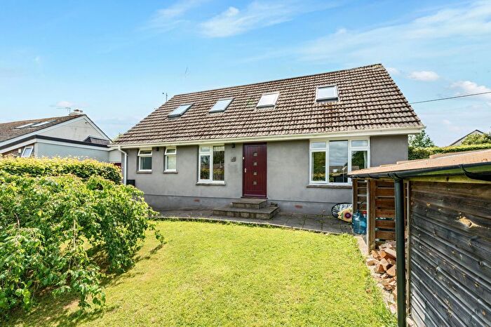 4 Bedroom Detached House For Sale In Droridge, Dartington, Totnes, TQ9