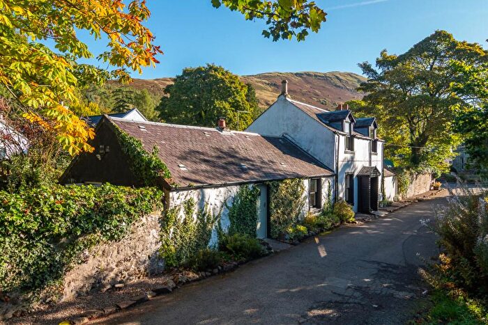 3 Bedroom Cottage For Sale In Almeel House, Knowehead Road, Campsie Glen, G66