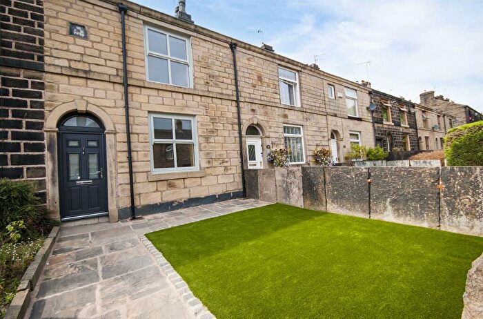 2 Bedroom House To Rent In Bolton Road West, Ramsbottom, Bury, BL0