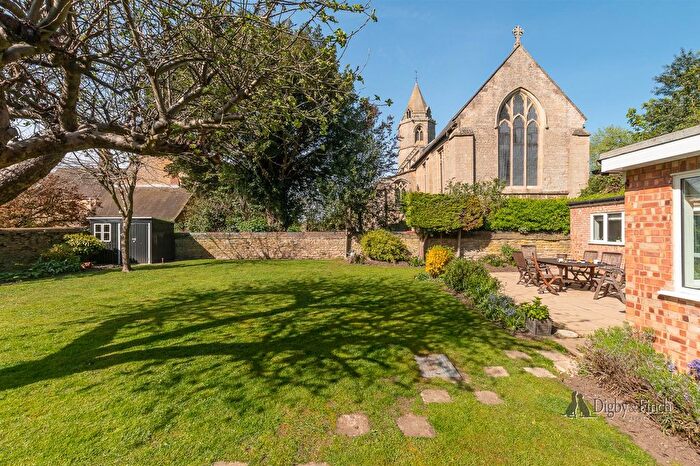 4 Bedroom Property For Sale In Maxey Road, Helpston, Peterborough, PE6