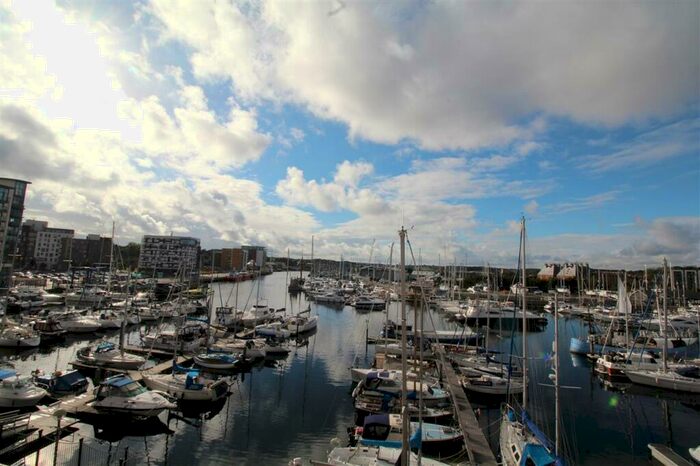 2 Bedroom Apartment To Rent In Neptune Square, Ipswich, IP4