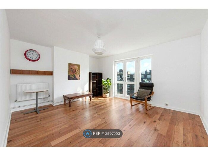 3 Bedroom Flat To Rent In Wenlock Court, London, N1