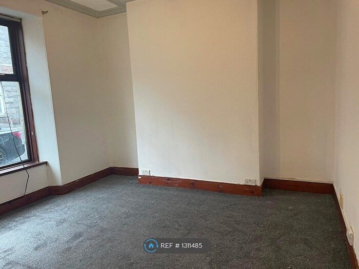 1 Bedroom Flat To Rent In Wallfield Place, Aberdeen, AB25