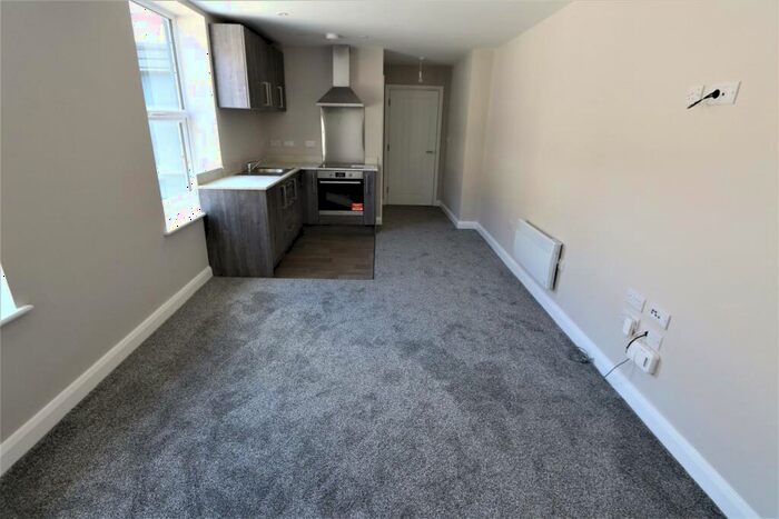 1 Bedroom House To Rent In Tatham Street, Sunderland, Tyne & Wear, SR1