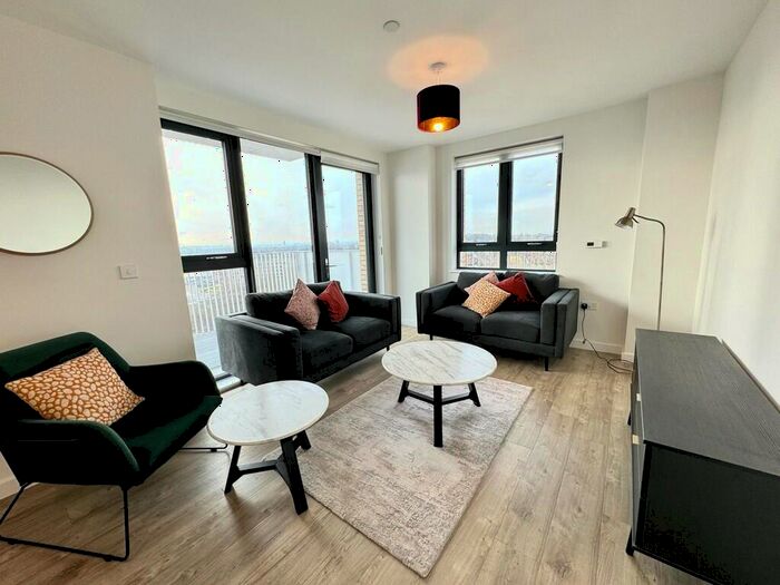 2 Bedroom Flat To Rent In Viscount House, Regency Heights, NW10