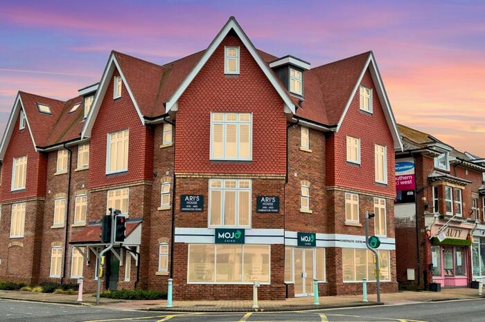 1 Bedroom Flat To Rent In Aris House, Lymington Road, Highcliffe, Dorset., BH23