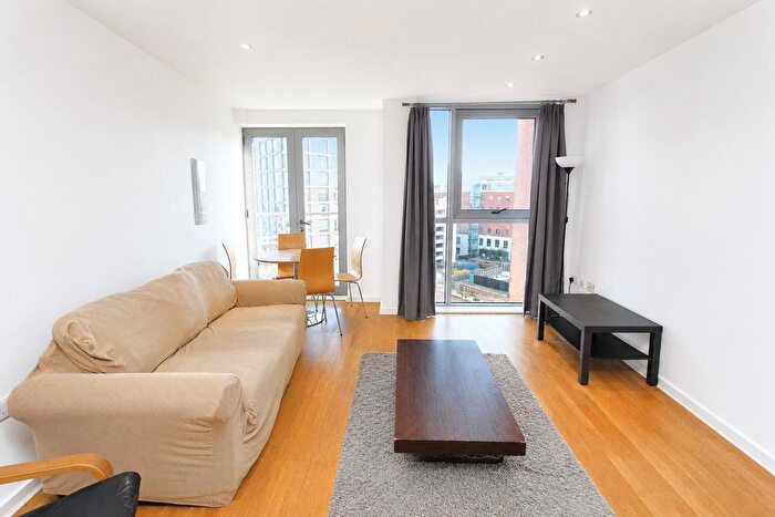2 Bedroom Flat To Rent In Santorini, Leeds, LS12