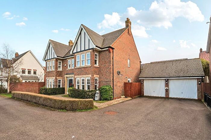 5 Bedroom Detached House For Sale In Crowsley Road, Kempston, MK42