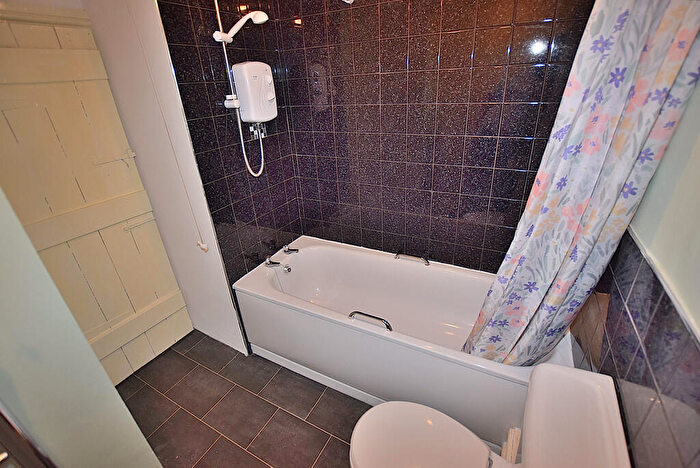 2 Bedroom Cottage For Sale In Newsham, DL11