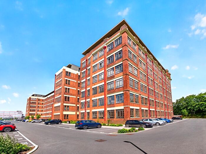 3 Bedroom Flat For Sale In The Cocoa Works, Haxby Road, York, YO31