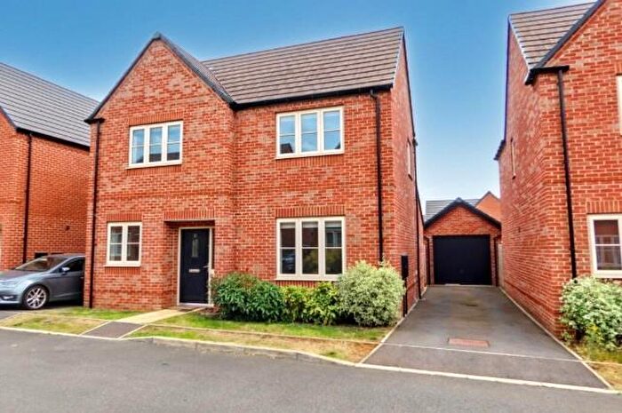 4 Bedroom Detached House For Sale In Banbury, Oxfordshire, OX16