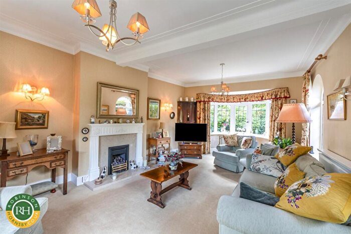 2 Bedroom Detached Bungalow For Sale In St. Erics Road, Doncaster, DN4