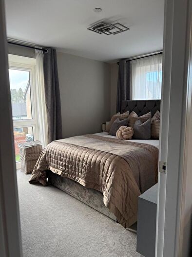 3 Bedroom Semi-Detached House To Rent In Waun Fawr, Cwmrhydyceirw, Swansea, SA6