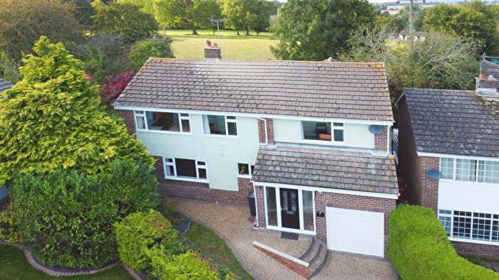 5 Bedroom Detached House For Sale In Barryfields, Shalford, Braintree, CM7