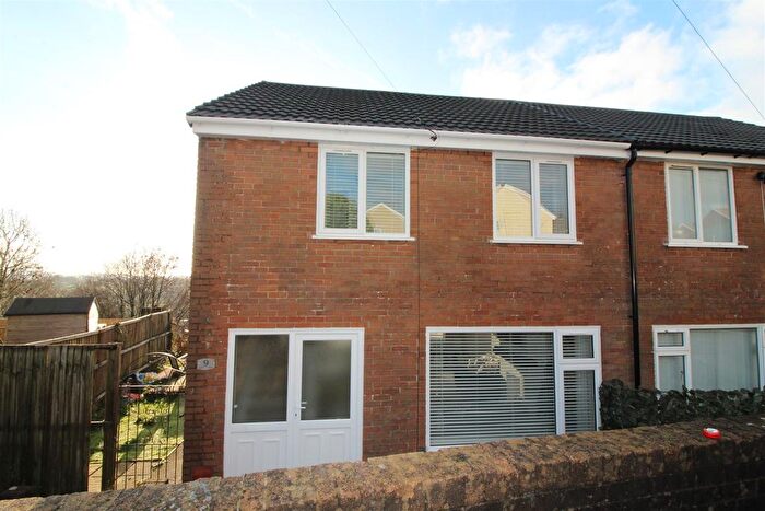 2 Bedroom Semi Detached House For Sale In Prince Andrew Road, Pentwyn Crumlin., NP11