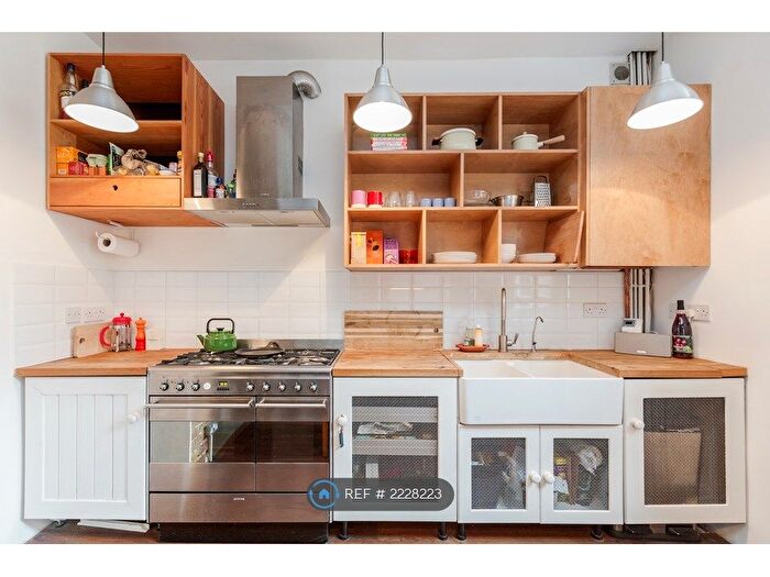 1 Bedroom Maisonette To Rent In Perseverance Works, London, E2