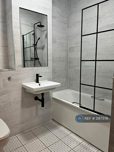 1 Bedroom Flat To Rent In St. Georges Street, Cheltenham, GL50