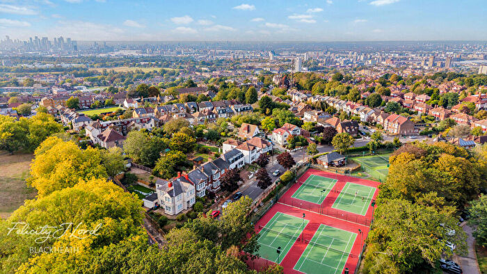5 Bedroom Detached House For Sale In Eaglesfield Road, Shooters Hill, SE18