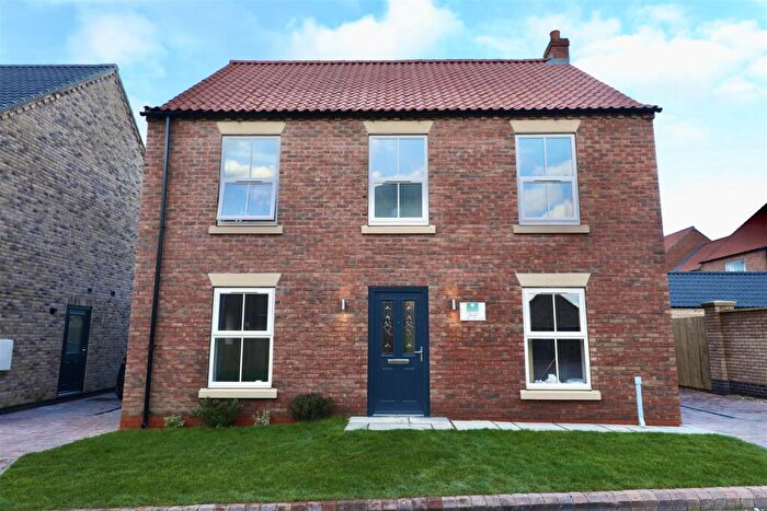 4 Bedroom Detached House For Sale In The Redwoods, Beverley, HU17