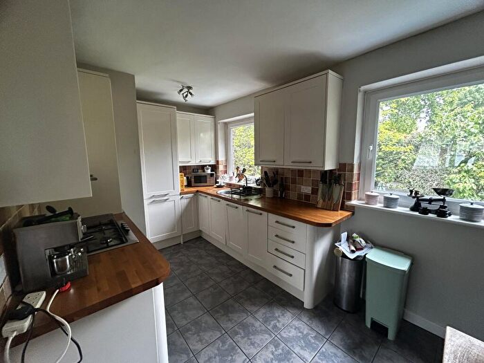 3 Bedroom Terraced House To Rent In Foxwood Road, SE3