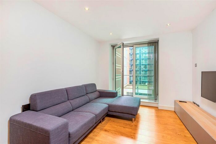 1 Bedroom Flat To Rent In Albert Embankment, Nine Elms, SE1