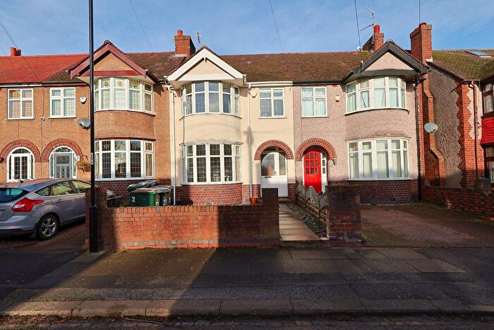 3 Bedroom Terraced House For Sale In Courtleet Road, Cheylesmore, Coventry - No Chain, CV3
