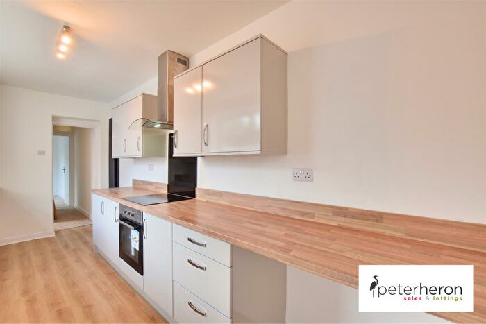 4 Bedroom Cottage For Sale In Eglinton Street, Monkwearmouth, Sunderland, SR5