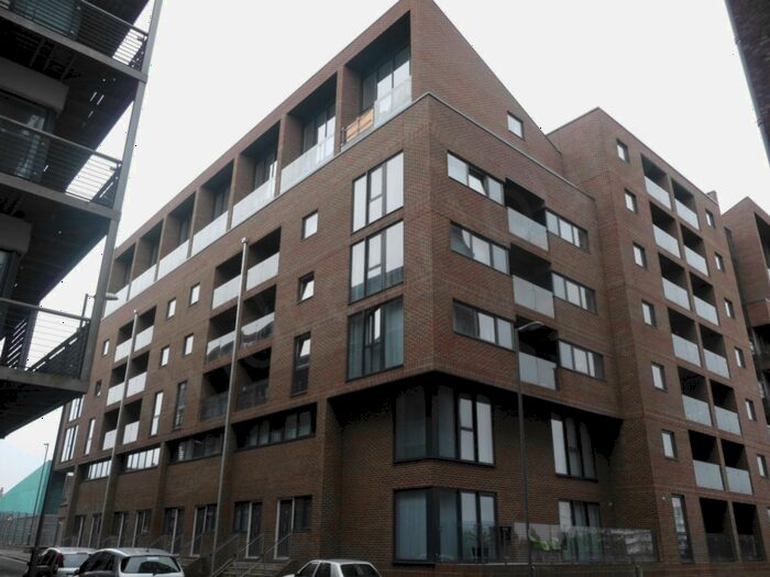 2 Bedroom Apartment To Rent In Tabley Street, Liverpool, L1