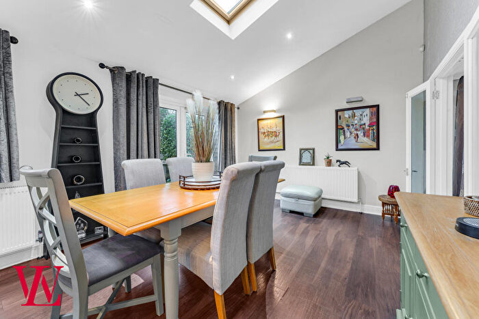 5 Bedroom Detached House For Sale In Burley Hill, Harlow, Essex, , Harlow, Essex, CM17