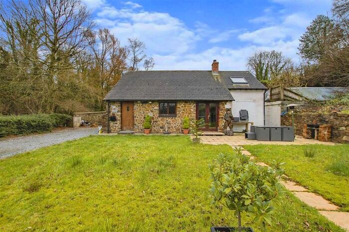 2 Bedroom Detached House For Sale In Llanddewi Velfrey, Narberth, Pembrokeshire, SA67