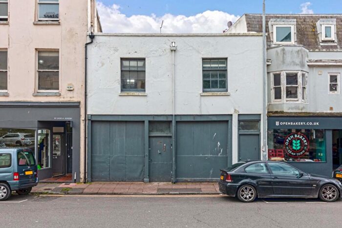 4 Bedroom House For Sale In St. Georges Road, Brighton, BN2