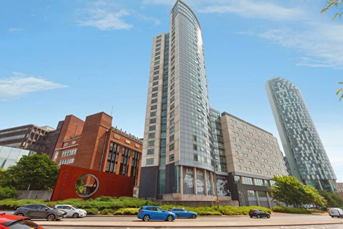 2 Bedroom Flat For Sale In Old Hall Street, Liverpool, Merseyside, L3