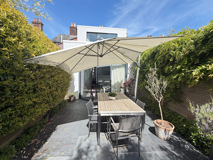 3 Bedroom Town House For Sale In Station Street, Lymington, Hampshire, SO41