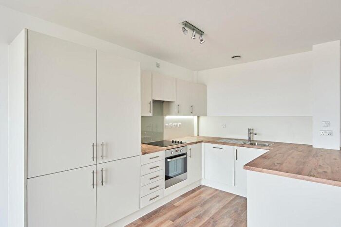 1 Bedroom Flat To Rent In The Wullcomb, Highcross Street, Leicester, LE1