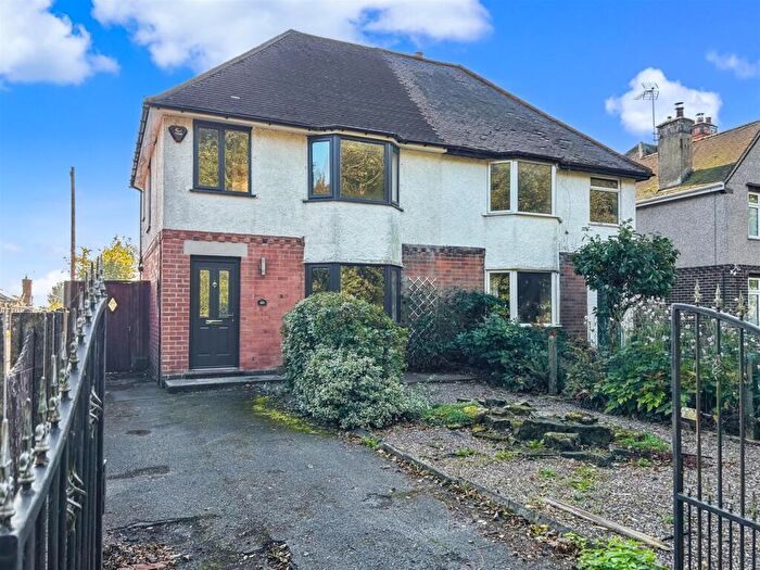 3 Bedroom Semi-Detached House For Sale In Crich Lane, Belper, DE56
