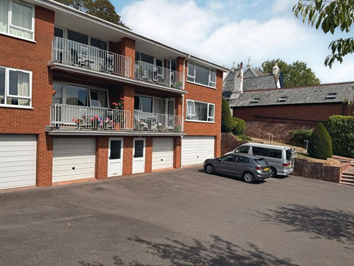 3 Bedroom Flat For Sale In Little Knowle, Budleigh Salterton, EX9