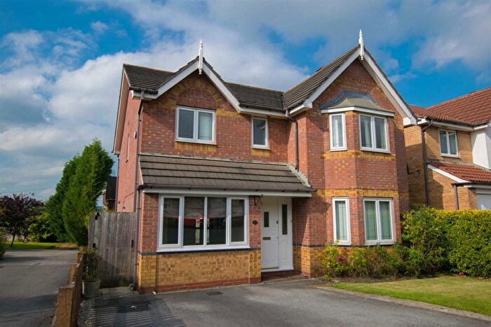 4 Bedroom Detached House For Sale In Rowans Close, Cypress Oaks, Stalybridge, SK15