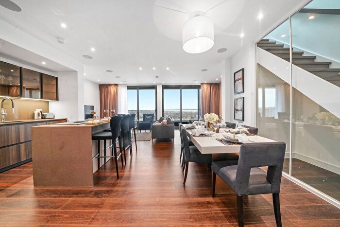 3 Bedroom Flat To Rent In Centre Heights, Finchley Road, NW3