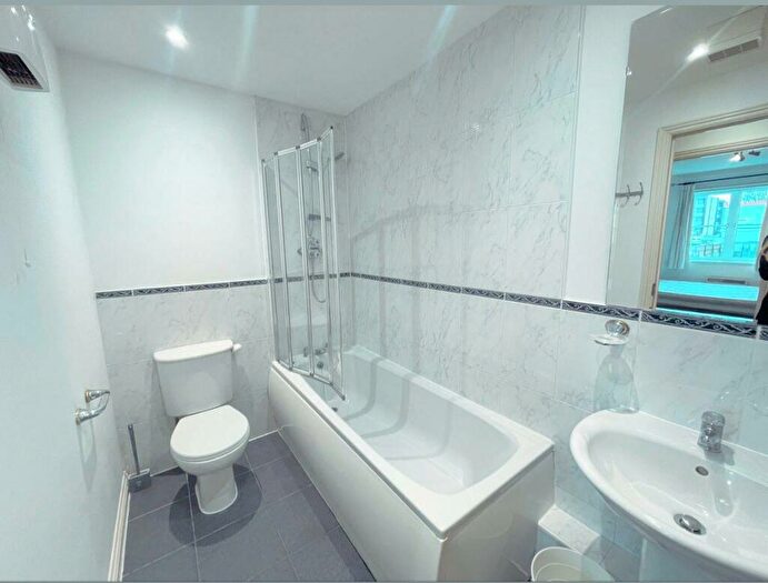 2 Bedroom Apartment To Rent In Rowland Hill Court, Osney Lane, Oxford, OX1