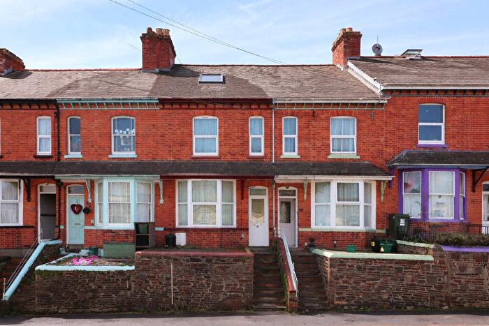 3 Bedroom Terraced House For Sale In Myrtle Grove, Bideford, EX39