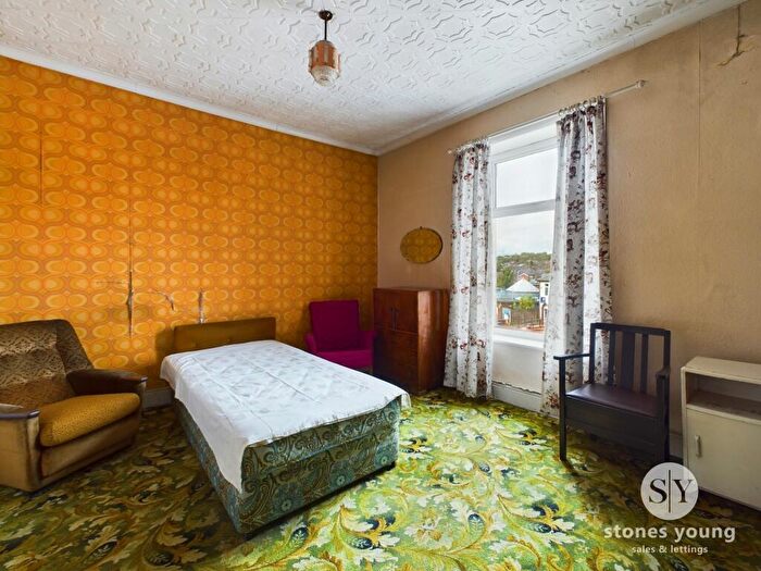 3 Bedroom End Of Terrace House For Sale In St. Stephens Road, Blackburn, BB1