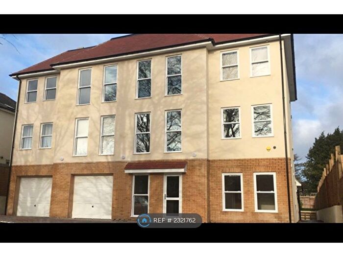 1 Bedroom Flat To Rent In Lawn Road, Southampton, SO17